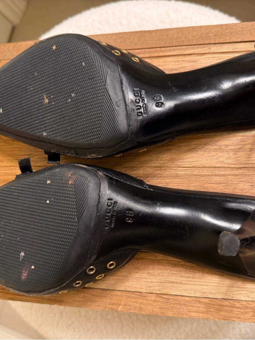 Gucci Black Leather Kitten Heel Mules with Gold Grommet Detail - Picture 15 of 16